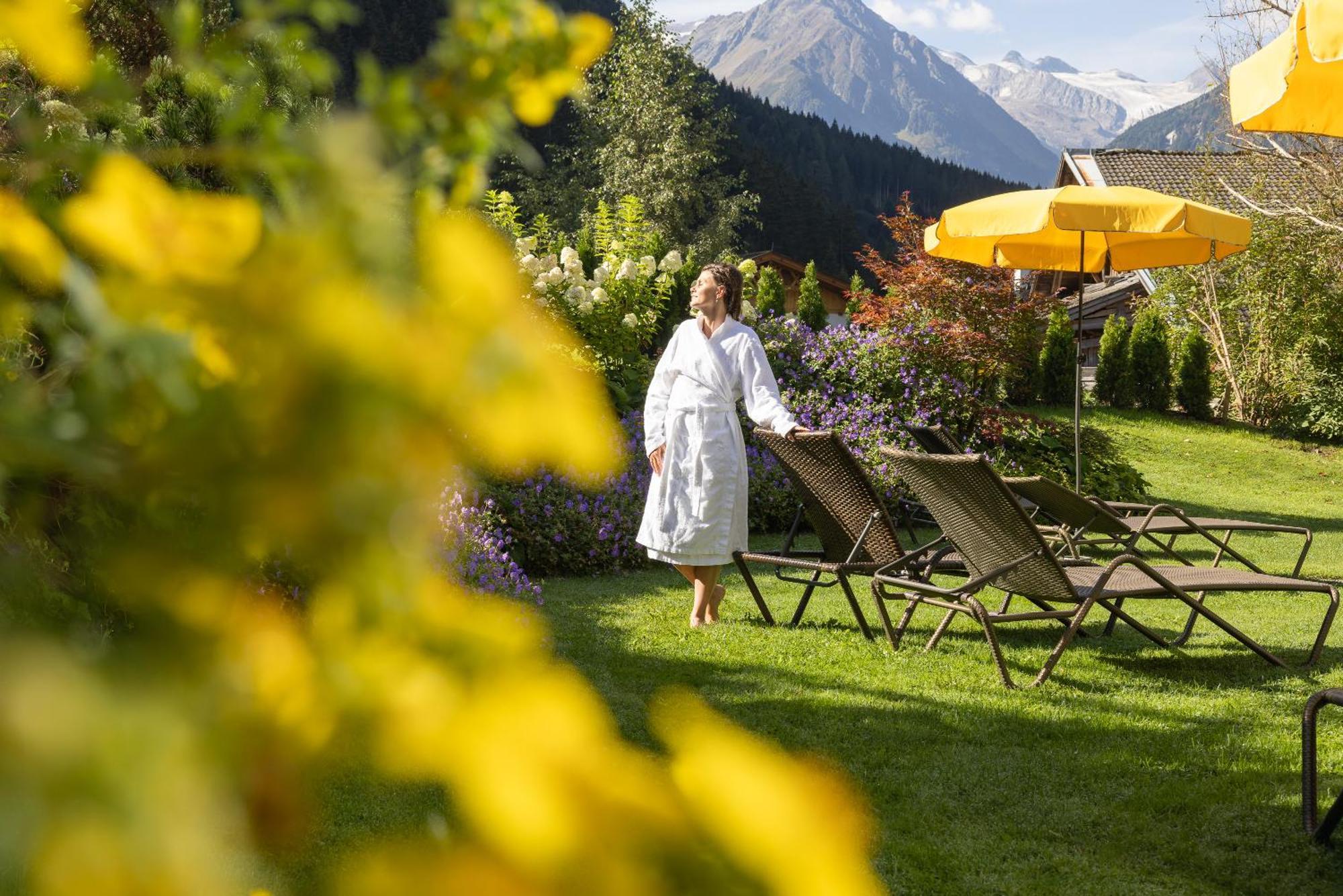 Aktiv & Vitalhotel Bergcristall Neustift im Stubaital Exterior foto
