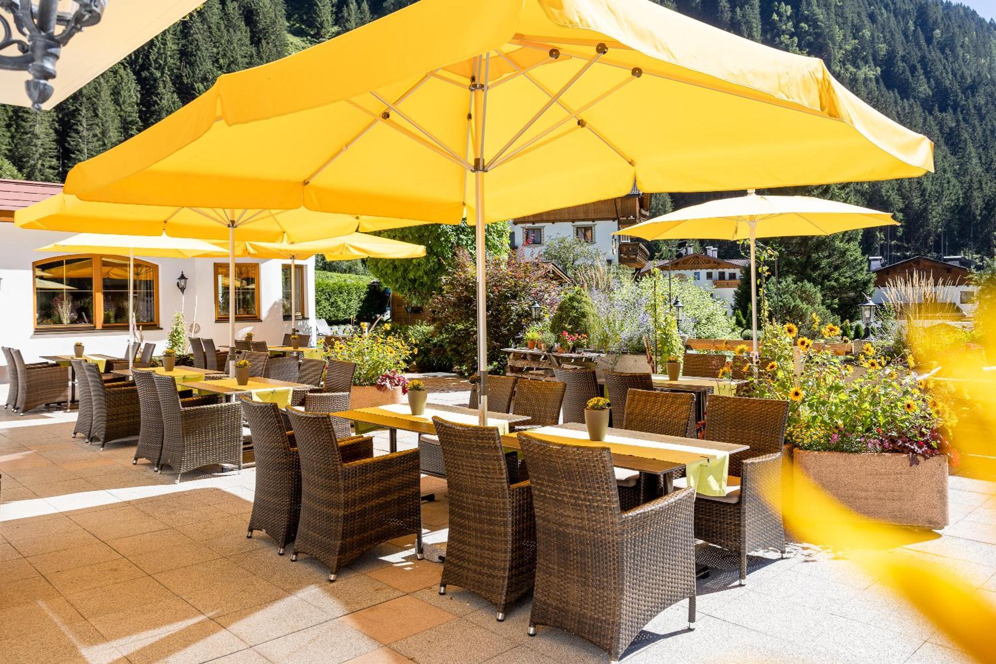 Aktiv & Vitalhotel Bergcristall Neustift im Stubaital Exterior foto