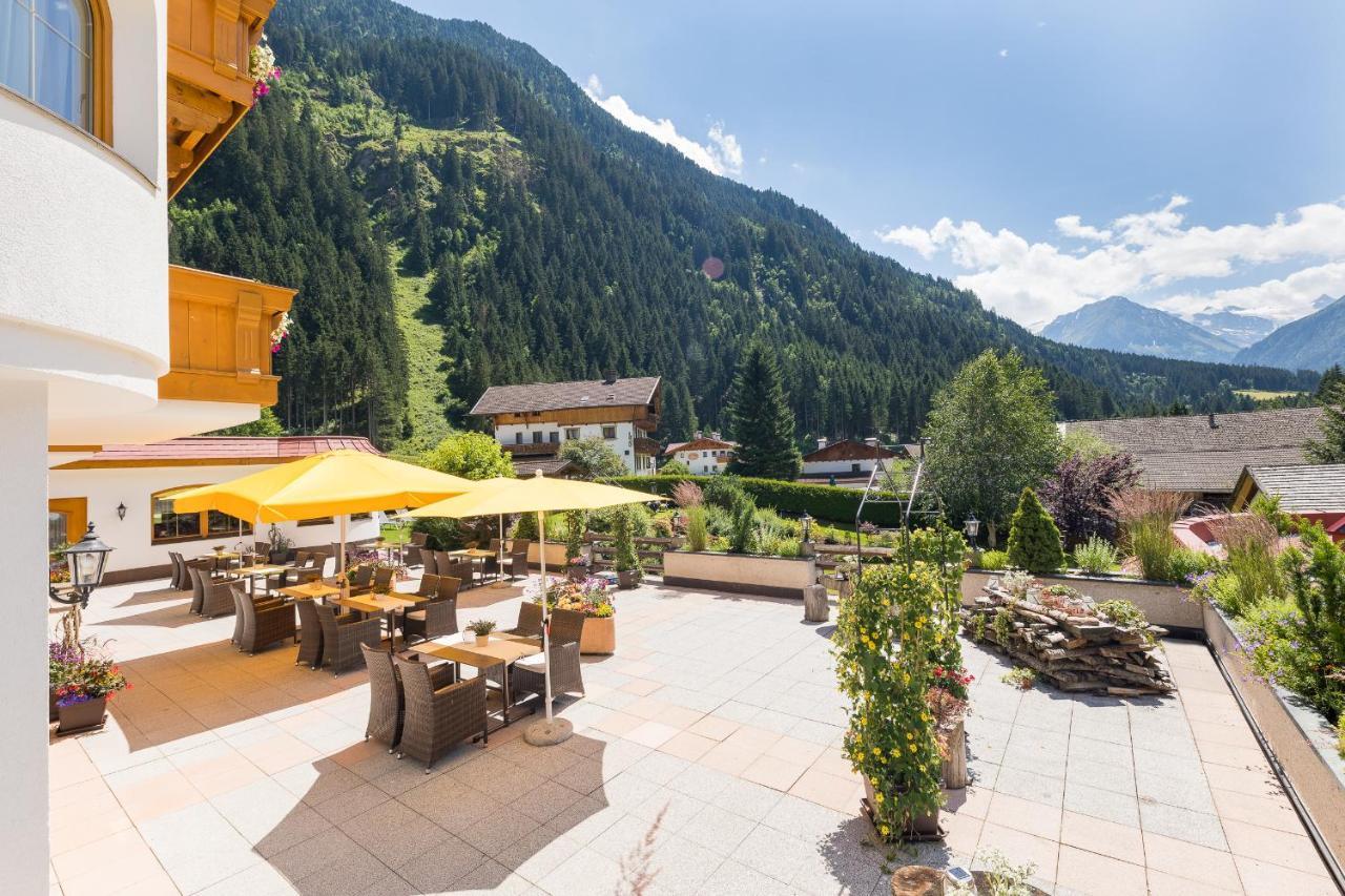 Aktiv & Vitalhotel Bergcristall Neustift im Stubaital Exterior foto
